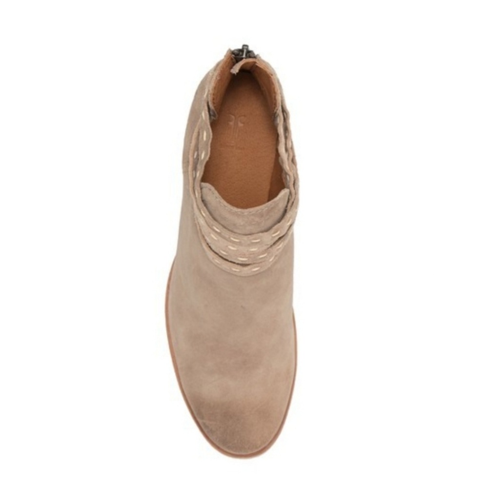 NWT Frye Booties - Picture 3 of 5